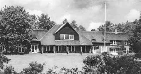 1957 hoofdgebouw